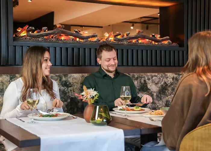 Der Valk Gorinchem-a27 4* חורקם